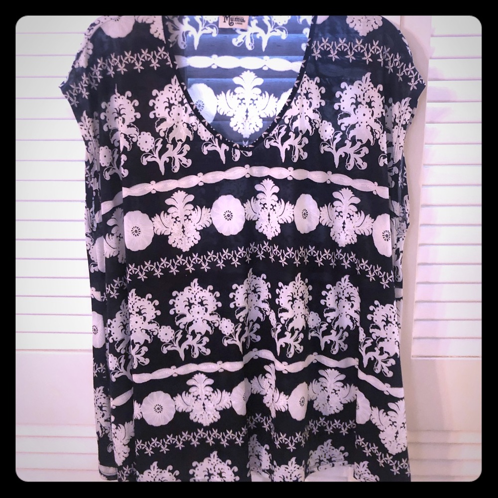 Show Me Your Mumu baby & White